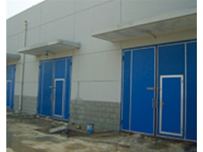 山西工業平開門